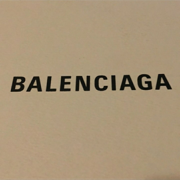 Balenciaga triple s sneaker - Picture 2 of 4